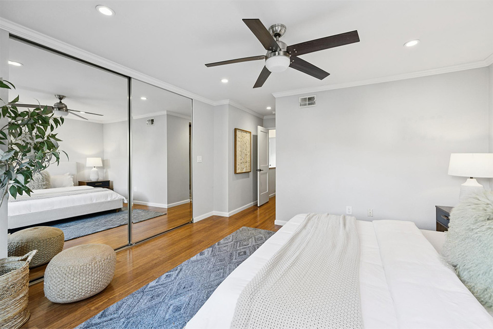 646 S Ahwanee Terrace