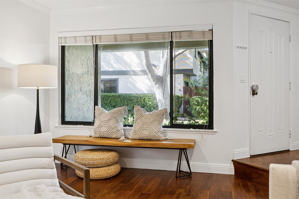 646 S Ahwanee Terrace